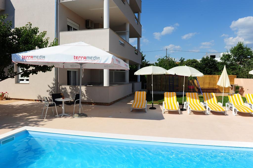 Apartments Klelija Zara Esterno foto